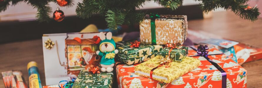 What are the Most Popular Gifts to Give on Christmas this Year?
